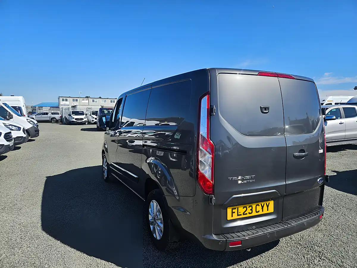 Used 2023 Ford Transit Custom 280 Limited Grey - Interior and Exterior details 6