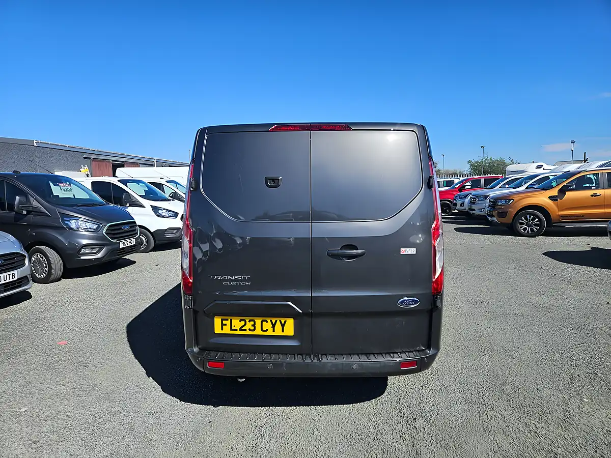 Used 2023 Ford Transit Custom 280 Limited Grey - Interior and Exterior details 7