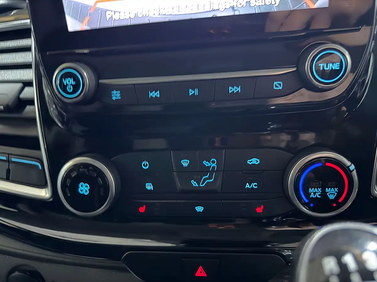 Used 2023 Ford Transit Custom 280 Limited Magnetic (metallic) - Interior and Exterior details 7