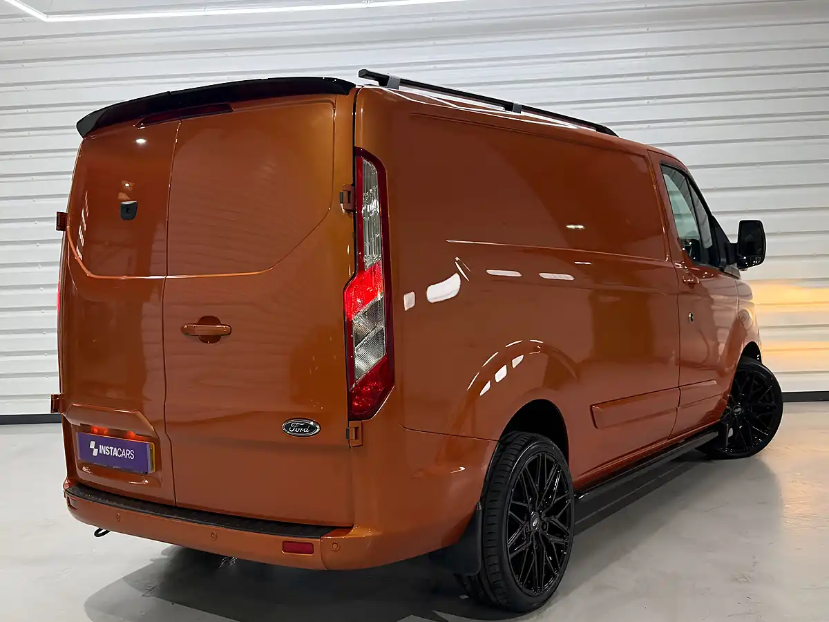Used 2023 Ford Transit Custom 280 Limited Orange Glow (metallic) - Interior and Exterior details 5