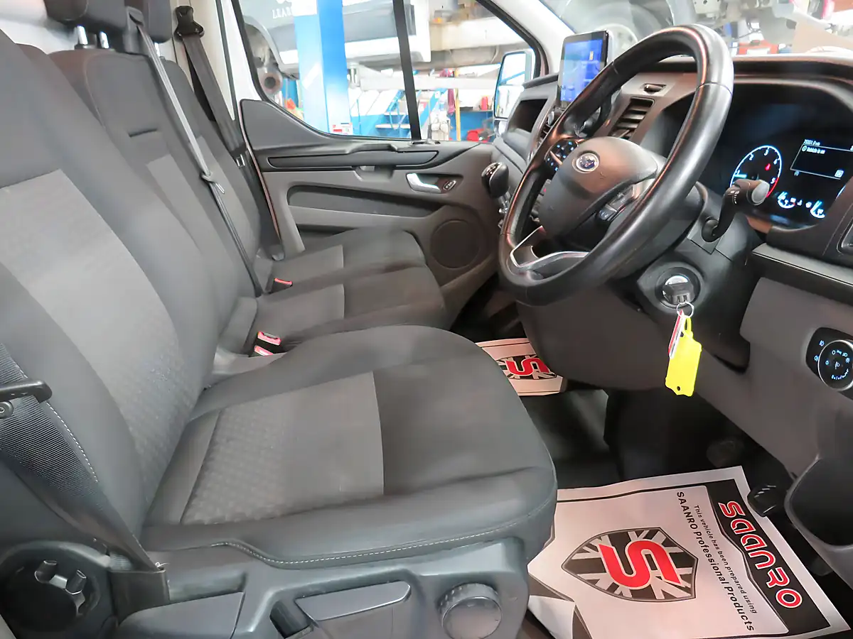Used 2023 Ford Transit Custom 300 L2 H2 White - Interior and Exterior details 9