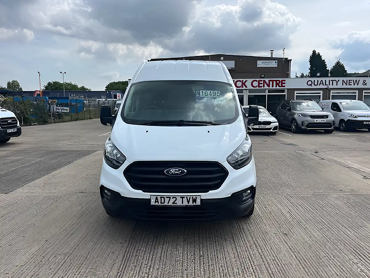 Used 2023 Ford Transit Custom 300 Leader White - Interior and Exterior details 11