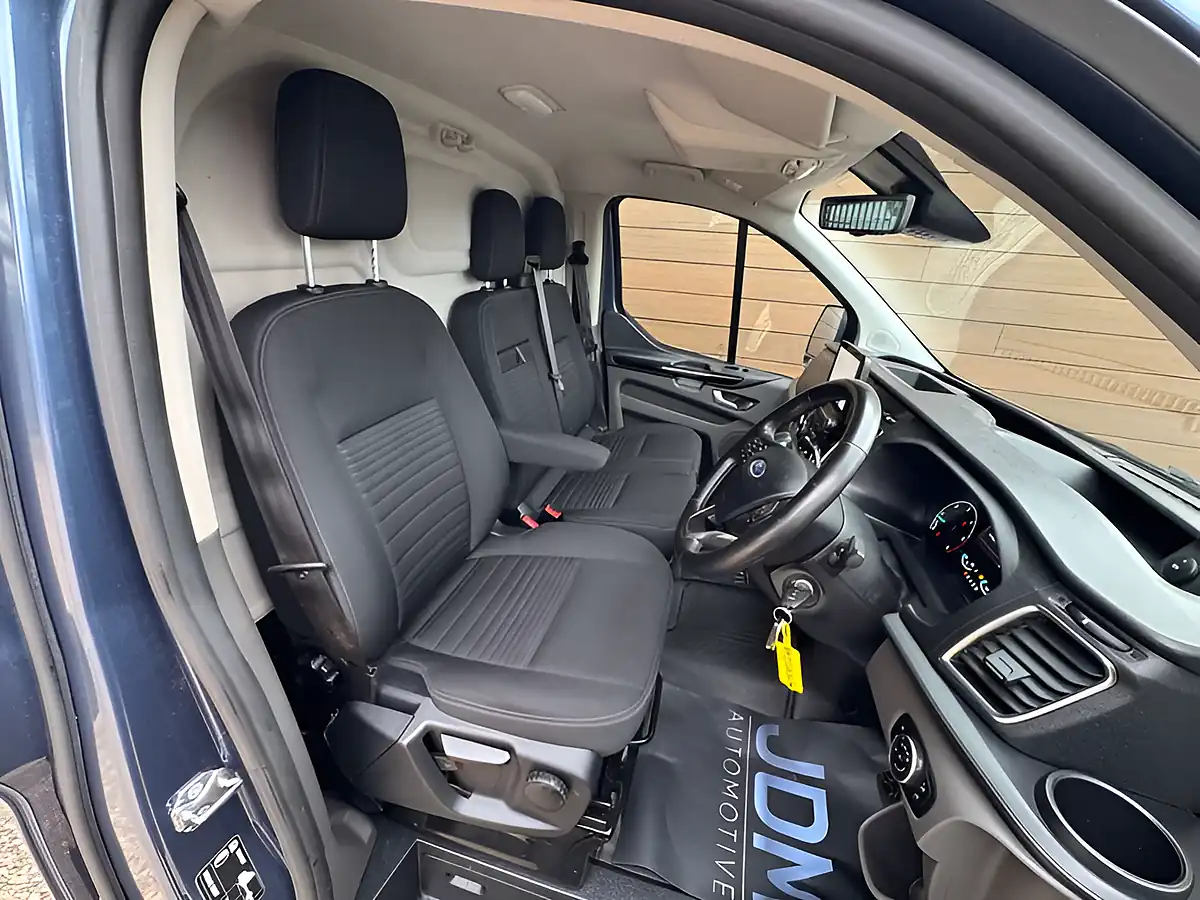 Used 2023 Ford Transit Custom 300 Limited Blue Metallic - Interior and Exterior details 13