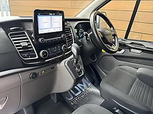 Used 2023 Ford Transit Custom 300 Limited Frozen White - Interior and Exterior details 20