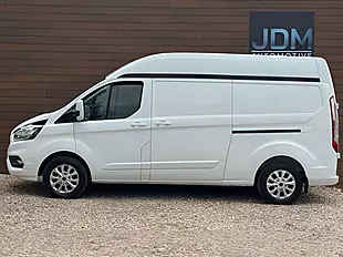 Used 2023 Ford Transit Custom 300 Limited Frozen White - Interior and Exterior details 8