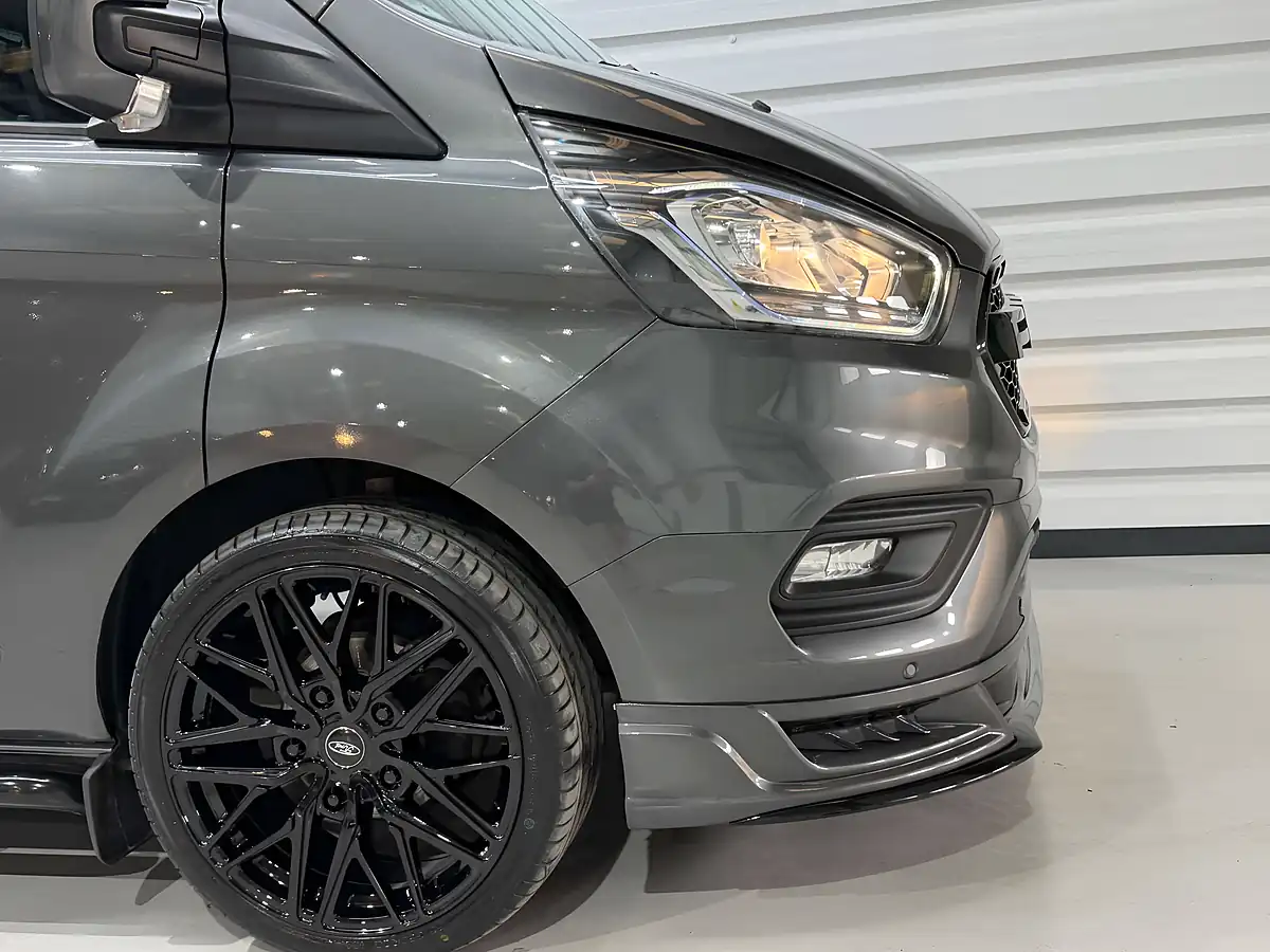 Used 2023 Ford Transit Custom 300 Limited Magnetic - Interior and Exterior details 14