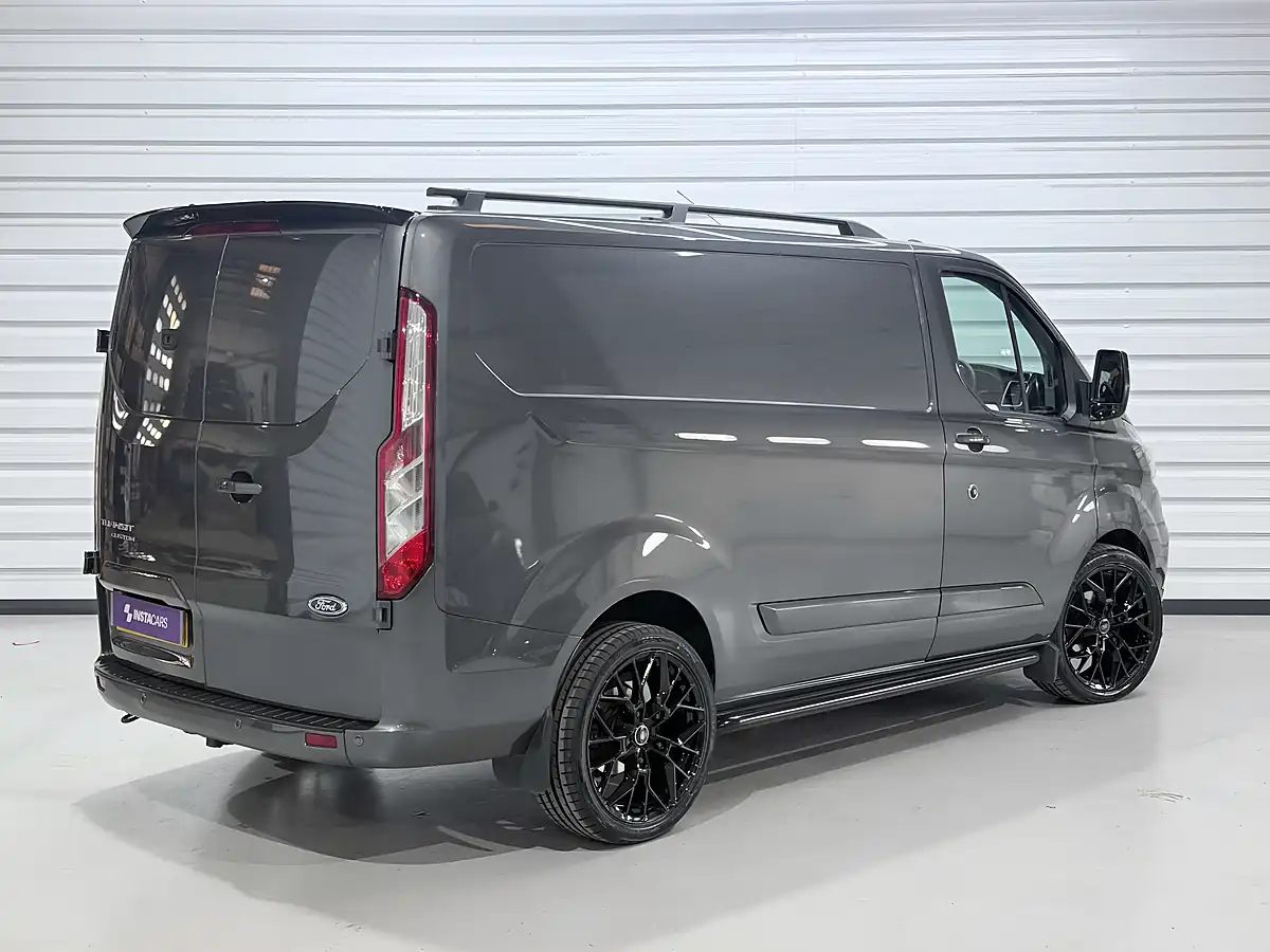 Used 2023 Ford Transit Custom 300 Limited Magnetic - Interior and Exterior details 14