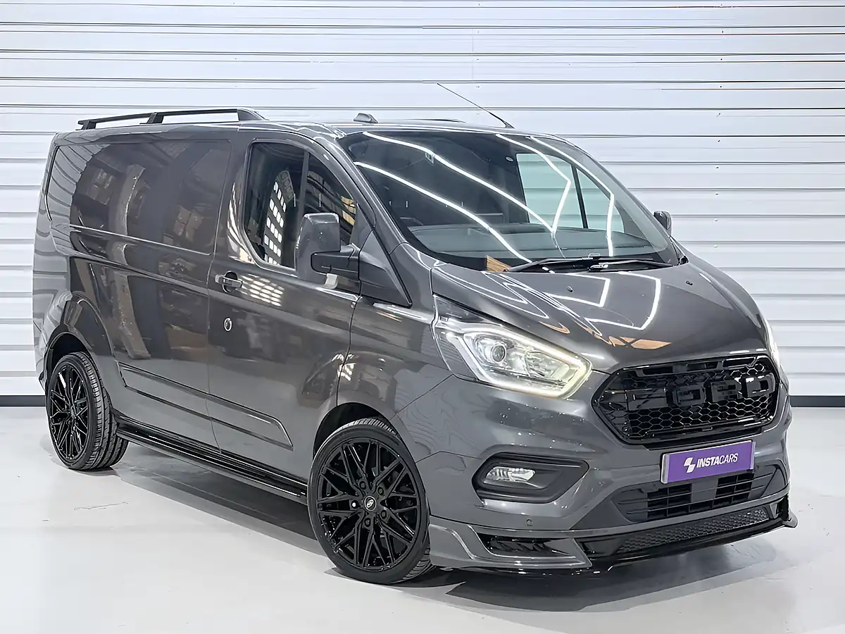 Used 2023 Ford Transit Custom 300 Limited Magnetic - Front View