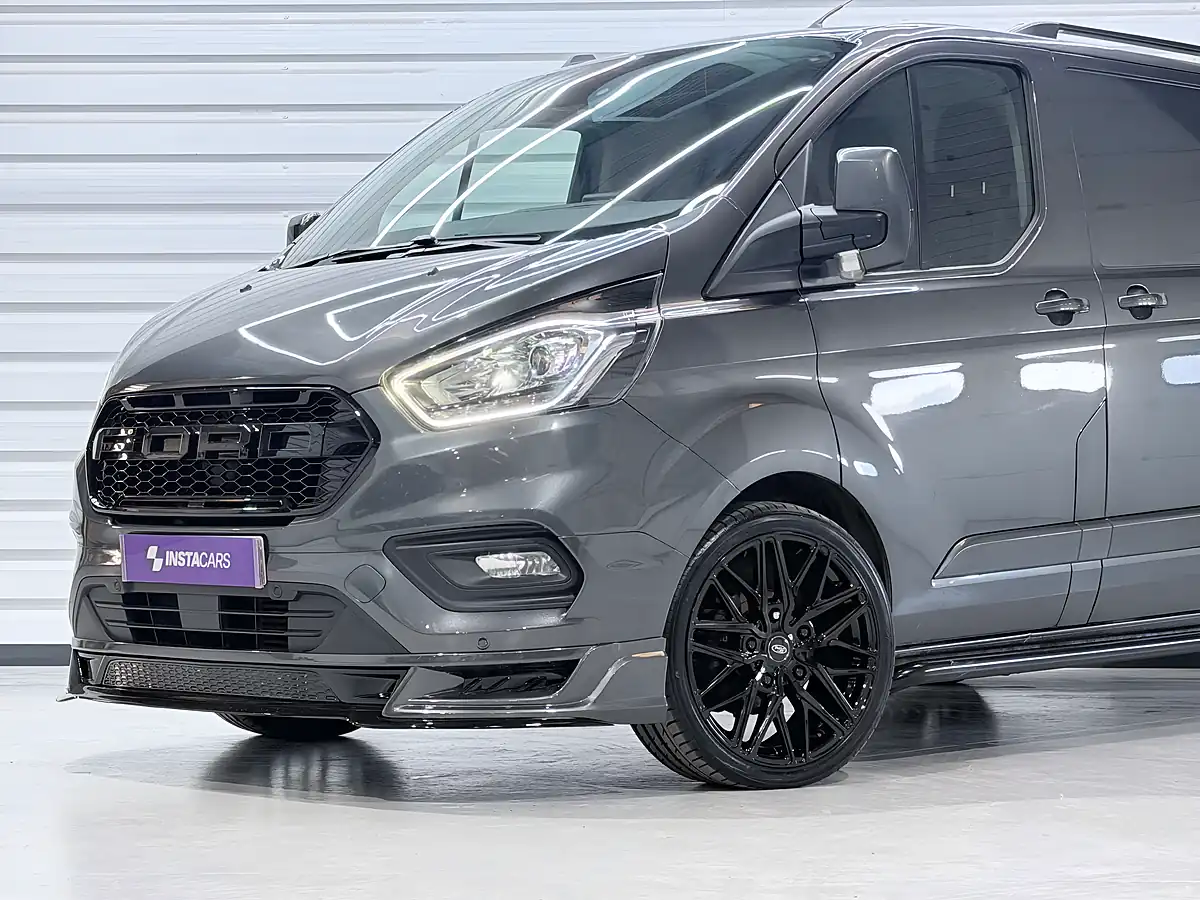 Used 2023 Ford Transit Custom 300 Limited Magnetic - Interior and Exterior details 10