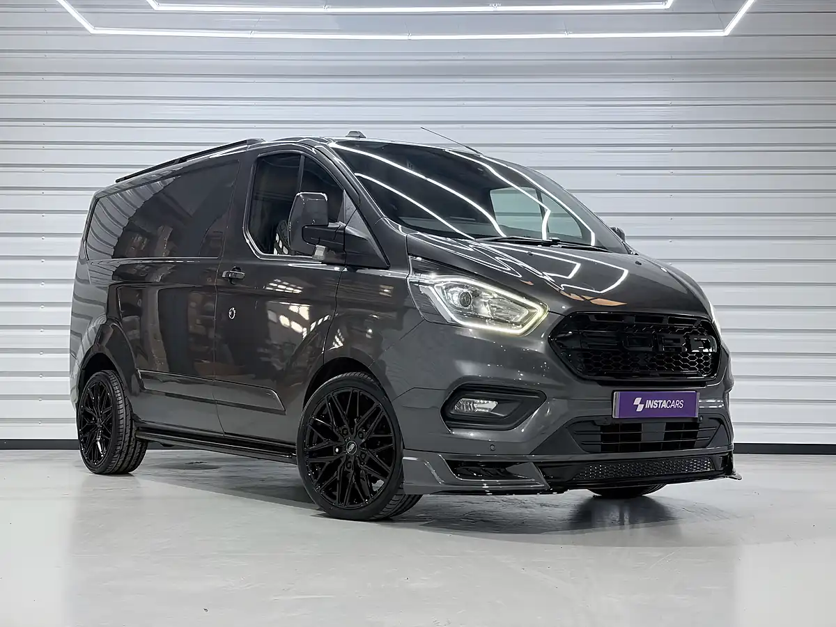 Used 2023 Ford Transit Custom 300 Limited Magnetic - Interior and Exterior details 13