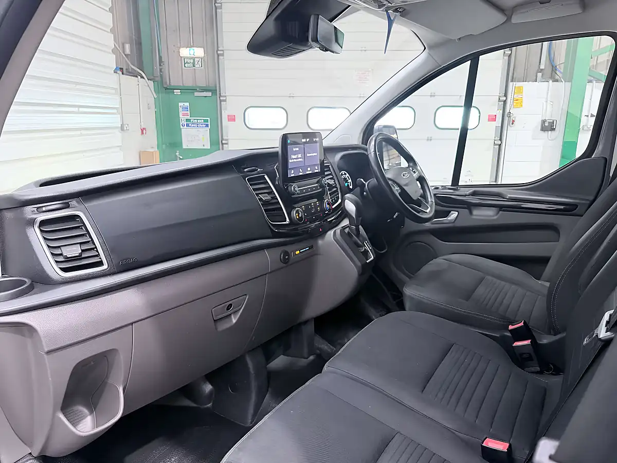 Used 2023 Ford Transit Custom 300 Limited Magnetic - Interior and Exterior details 16