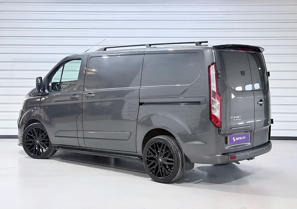 Used 2023 Ford Transit Custom 300 Limited Magnetic - Interior and Exterior details 5