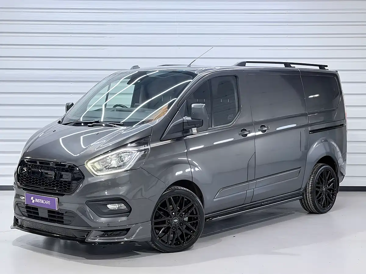 Used 2023 Ford Transit Custom 300 Limited Magnetic - Interior and Exterior details 9