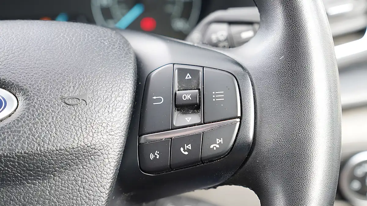 Used 2023 Ford Transit Custom 300 Limited Magnetic - Interior and Exterior details 18