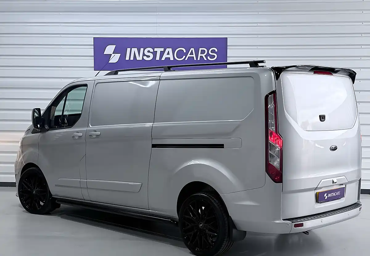 Used 2023 Ford Transit Custom 300 Limited Moondust Silver - Interior and Exterior details 12