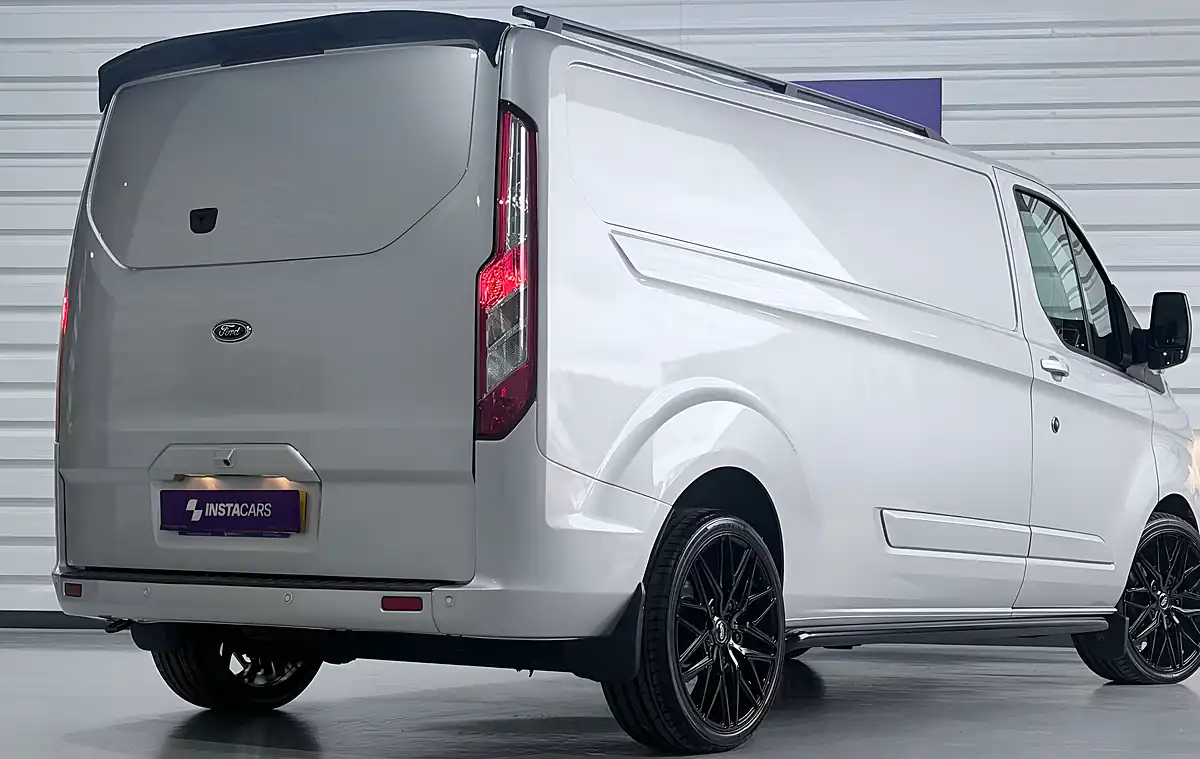 Used 2023 Ford Transit Custom 300 Limited Moondust Silver - Interior and Exterior details 2