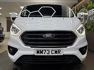 Used 2023 Ford Transit Custom 300 Limited P/V White - Interior and Exterior details 4
