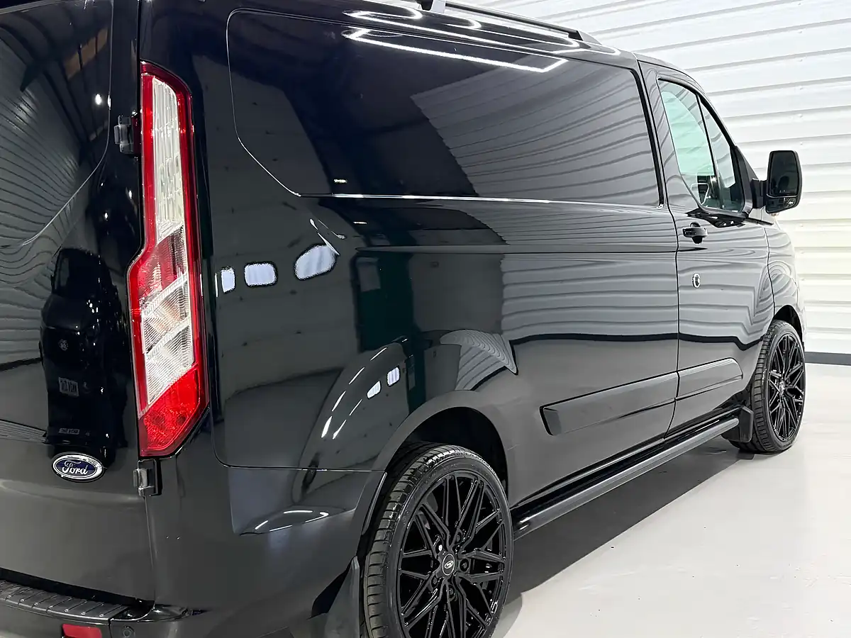 Used 2023 Ford Transit Custom 300 Limited Shadow Black (metallic Colour) - Interior and Exterior details 9