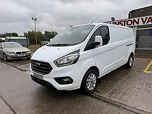 Used 2023 Ford Transit Custom 300 Limited White - Interior and Exterior details 11