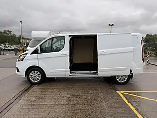 Used 2023 Ford Transit Custom 300 Limited White - Interior and Exterior details 8