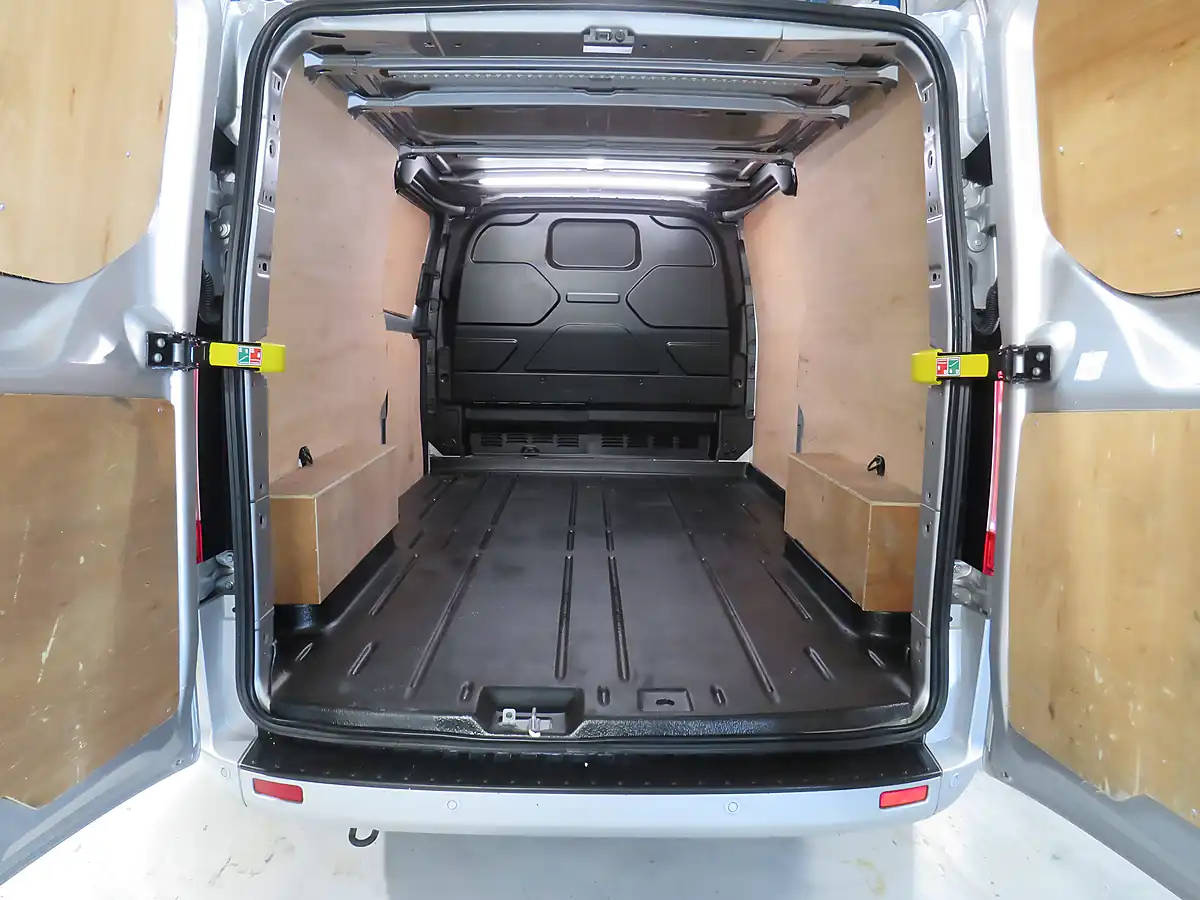 Used 2023 Ford Transit Custom 300 Ltd L2 H1 Silver - Interior and Exterior details 6
