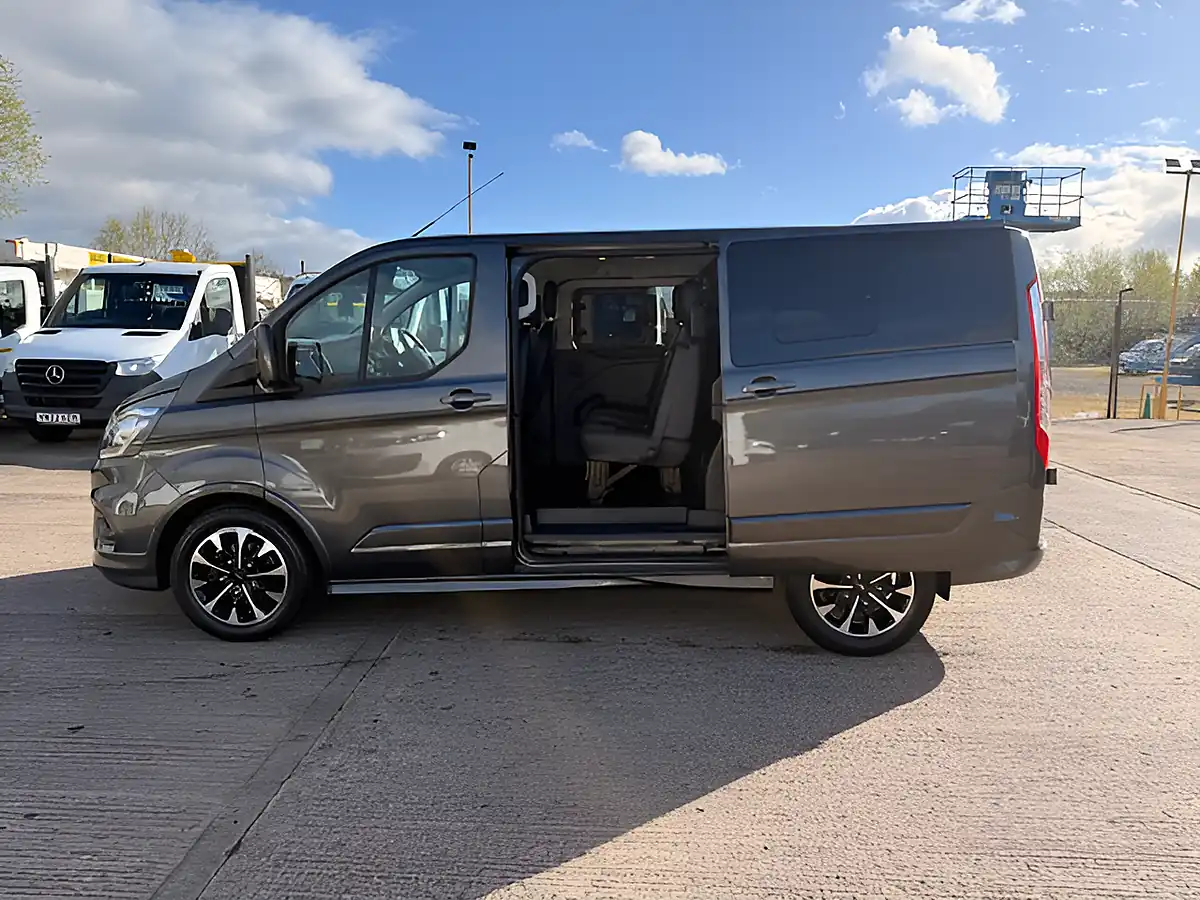 Used 2023 Ford Transit Custom 300 Sport Grey - Interior and Exterior details 10