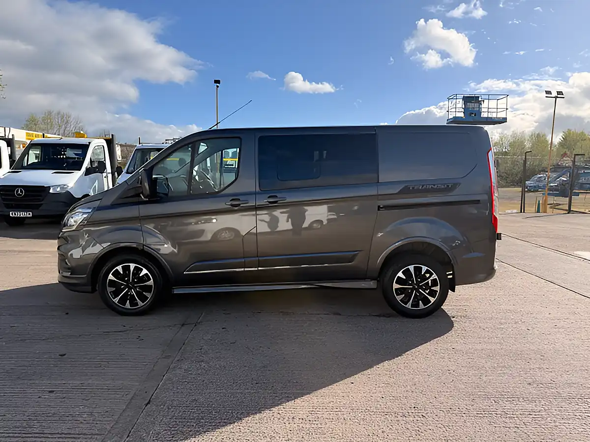 Used 2023 Ford Transit Custom 300 Sport Grey - Interior and Exterior details 9