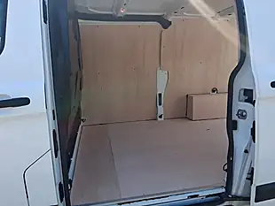 Used 2023 Ford Transit Custom 300 White - Interior and Exterior details 10