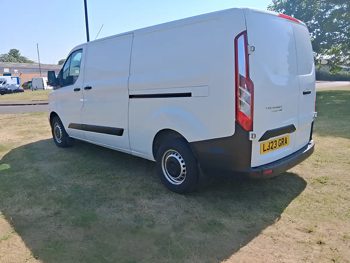 Used 2023 Ford Transit Custom 300 White - Interior and Exterior details 3