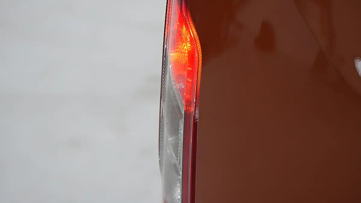 Used 2023 Ford Transit Custom 320 Limited Orange Glow - Interior and Exterior details 10