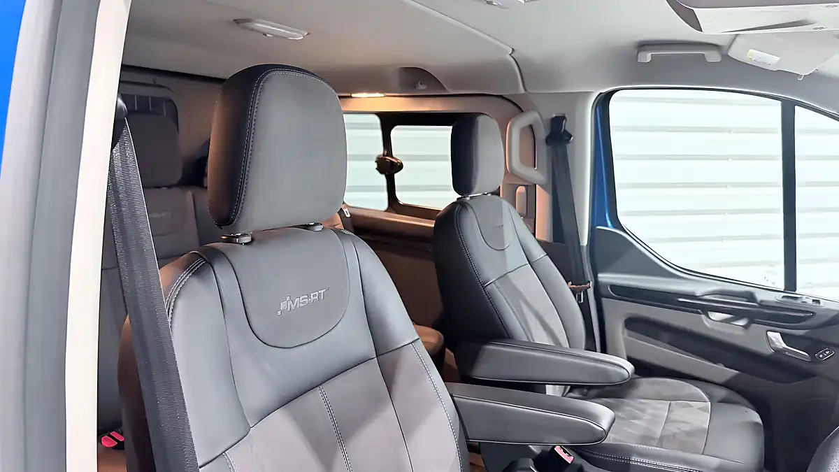 Used 2023 Ford Transit Custom 320 Msrt Double Cab 5 Seater Svo Paint - Interior and Exterior details 4