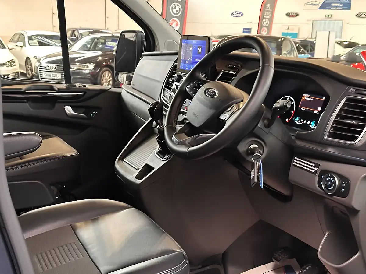 Used 2023 Ford Transit Custom 340 Nugget L2H1 - Interior and Exterior details 4