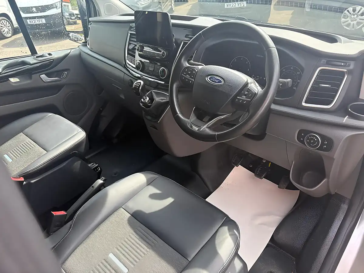 Used 2023 Ford Transit Custom Active Moondust Silver - Interior and Exterior details 6