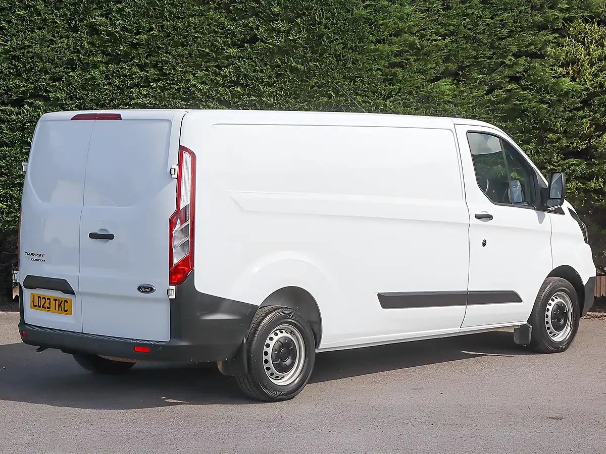 Used 2023 Ford Transit Custom Leader Frozen White - Interior and Exterior details 6