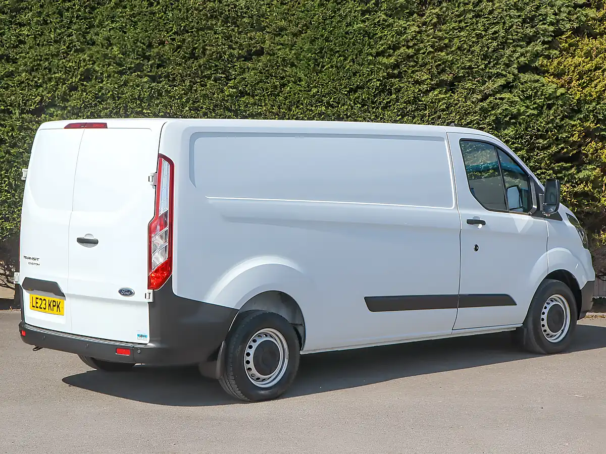 Used 2023 Ford Transit Custom Leader Frozen White - Interior and Exterior details 6