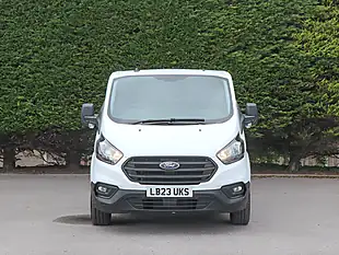 Used 2023 Ford Transit Custom Leader Frozen White - Interior and Exterior details 3
