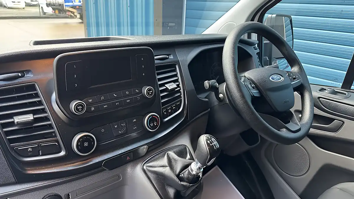 Used 2023 Ford Transit Custom Leader Frozen White - Interior and Exterior details 14