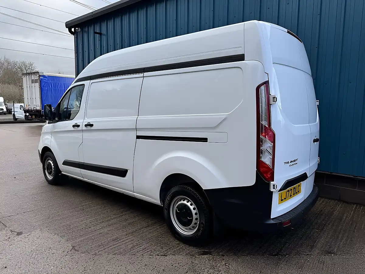 Used 2023 Ford Transit Custom Leader Frozen White - Interior and Exterior details 7