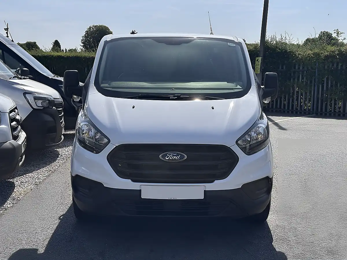 Used 2023 Ford Transit Custom Leader Frozen White (solid Colour) - Interior and Exterior details 13