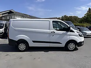 Used 2023 Ford Transit Custom Leader Frozen White (solid Colour) - Interior and Exterior details 8