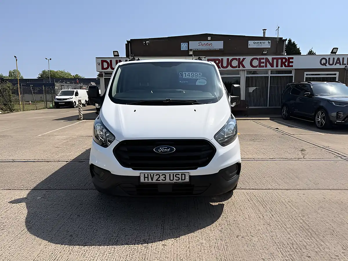 Used 2023 Ford Transit Custom Leader White - Interior and Exterior details 12