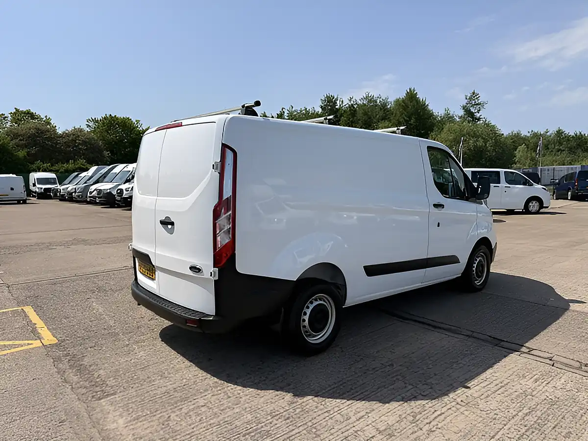 Used 2023 Ford Transit Custom Leader White - Interior and Exterior details 3