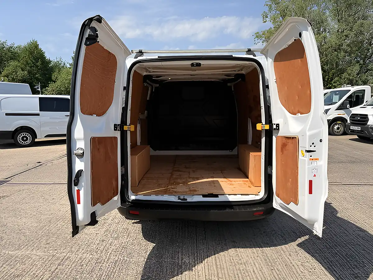 Used 2023 Ford Transit Custom Leader White - Interior and Exterior details 5