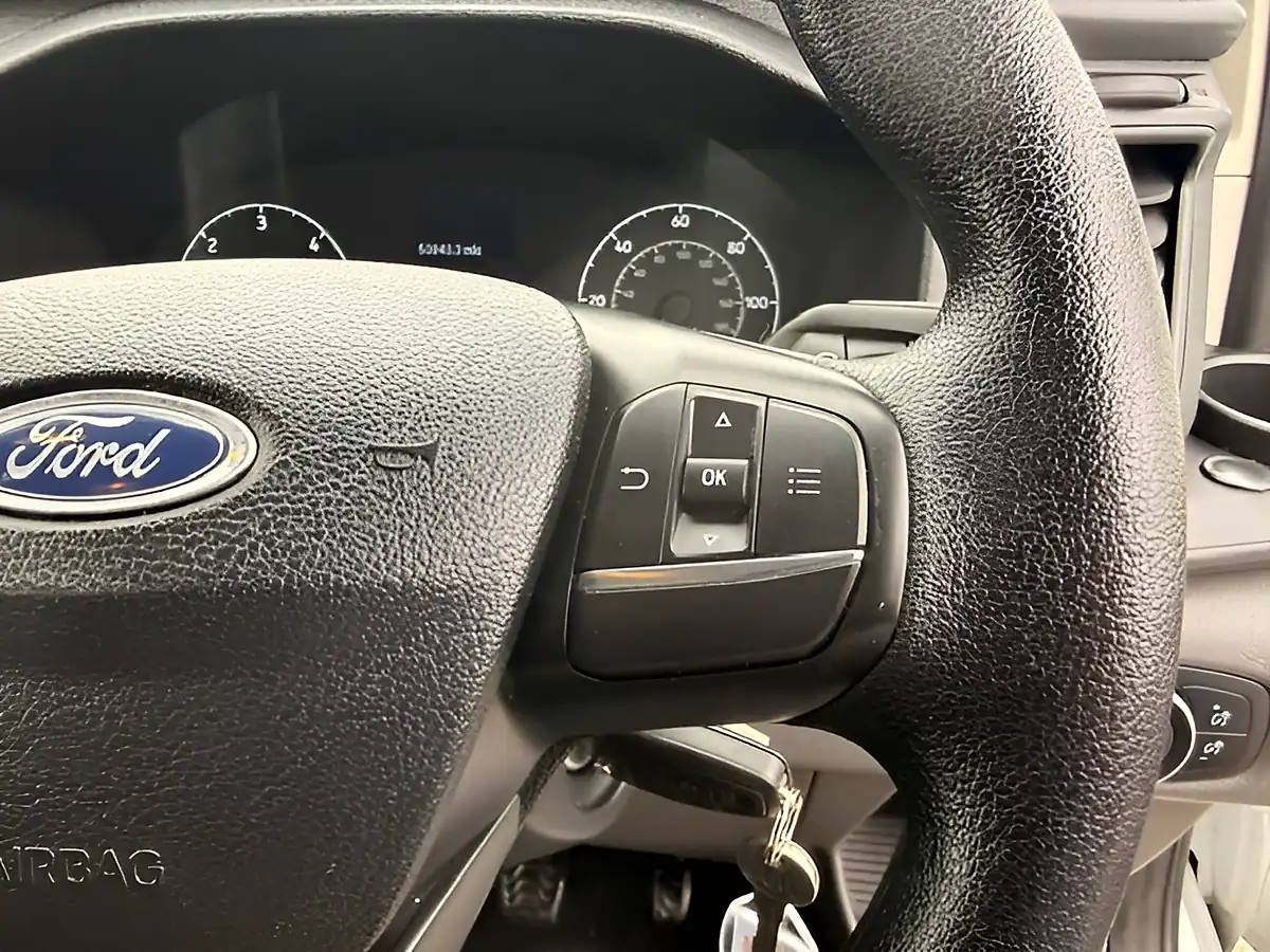 Used 2023 Ford Transit Custom Leader White - Interior and Exterior details 19