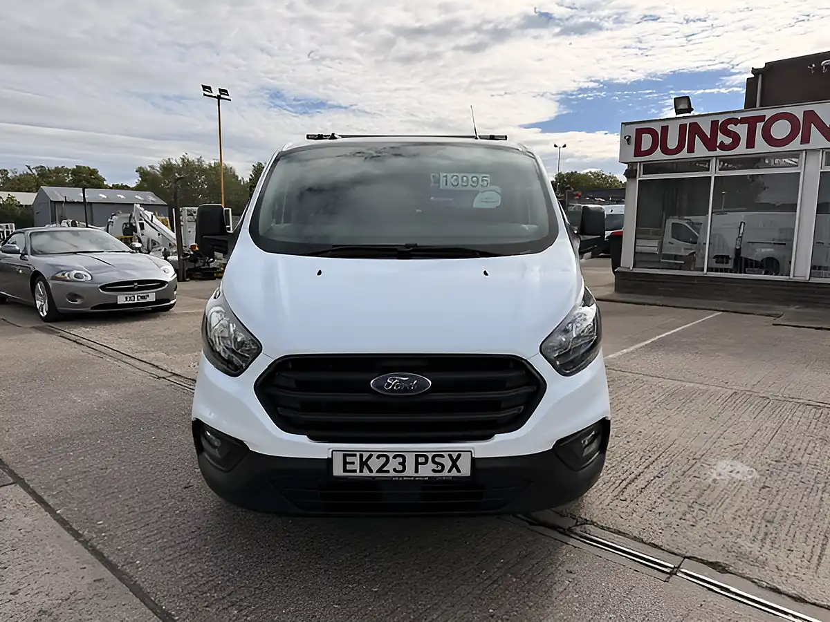 Used 2023 Ford Transit Custom Leader White - Interior and Exterior details 12