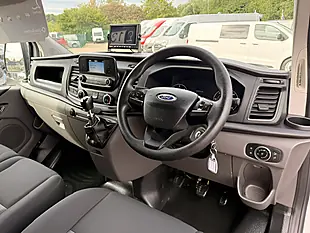 Used 2023 Ford Transit Custom Leader White - Interior and Exterior details 16