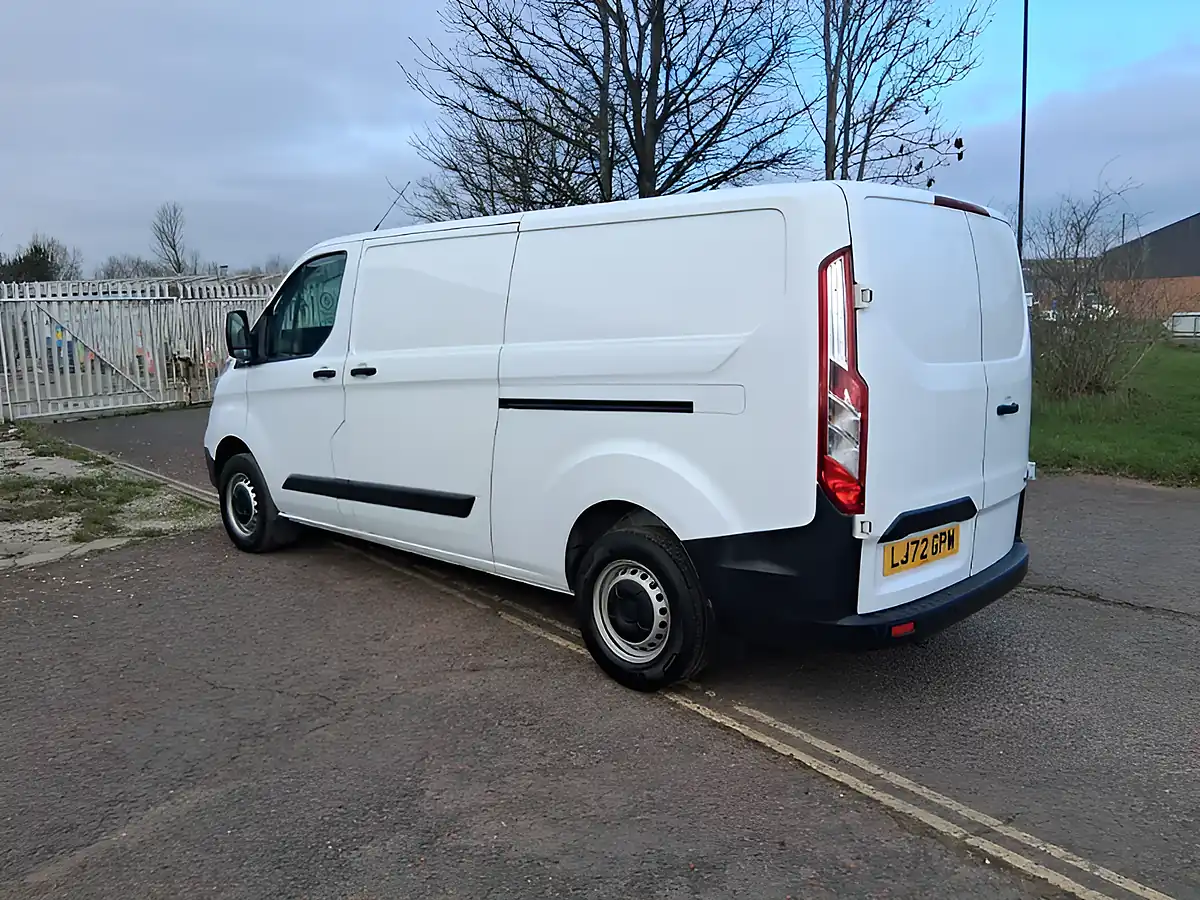 Used 2023 Ford Transit Custom Leader White - Interior and Exterior details 3