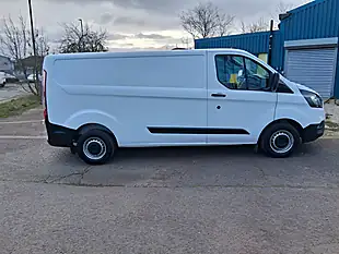 Used 2023 Ford Transit Custom Leader White - Interior and Exterior details 6