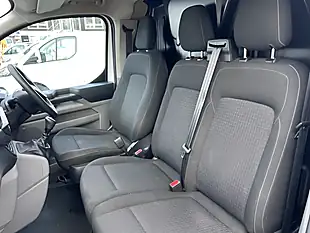 Used 2023 Ford Transit Custom Leader White - Interior and Exterior details 12