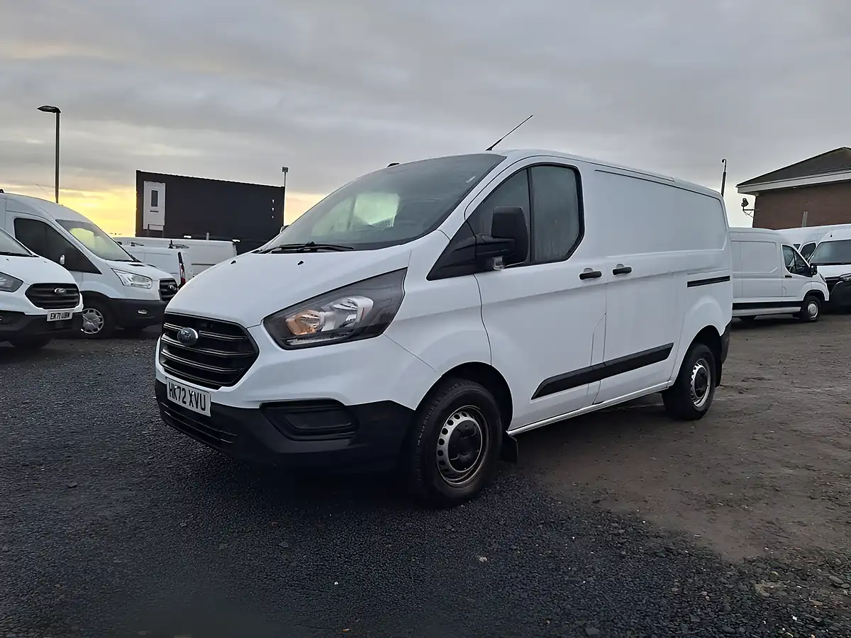 Used 2023 Ford Transit Custom Leader White - Interior and Exterior details 8